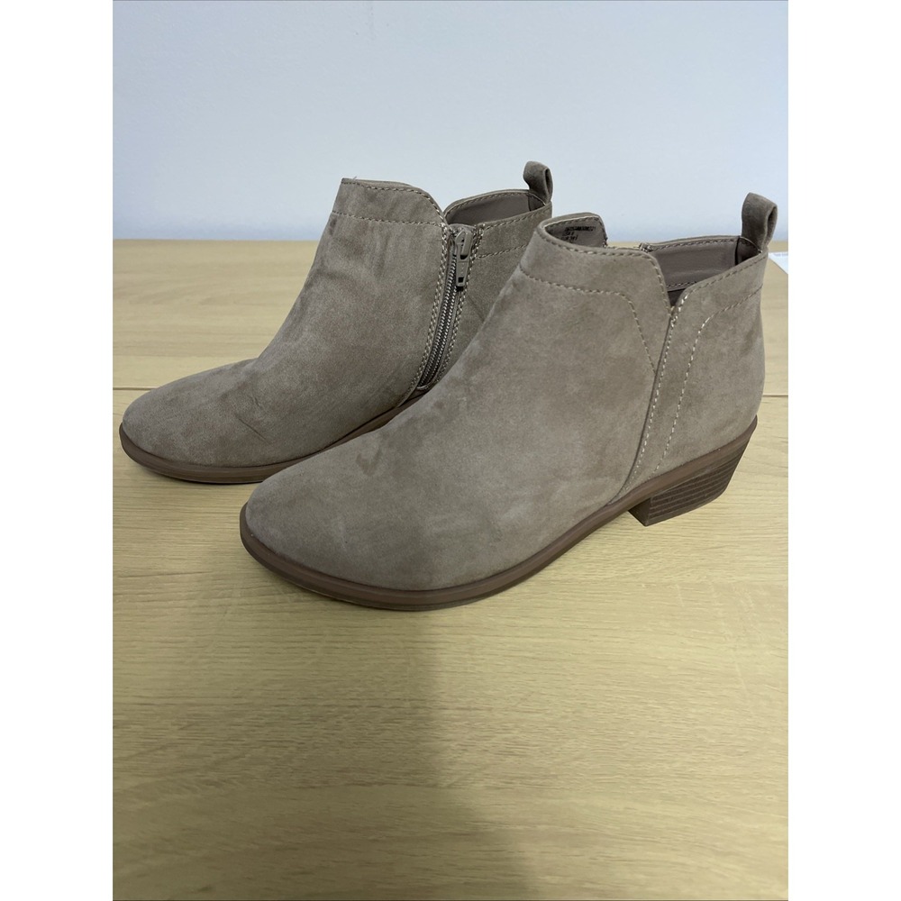 Ladies Beige Ankle Booties Shoes Size 8 Casual Trending Zipper Tan Brown